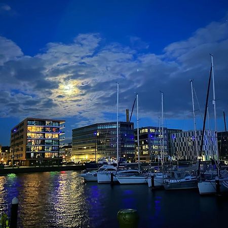 Gemuetl Wohnung Mit Blick Auf Den Hafen Bremerhaven Extérieur photo